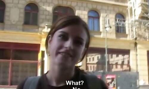 CZECH STREETS - VERONIKA BLOWS DICK FOR CASH