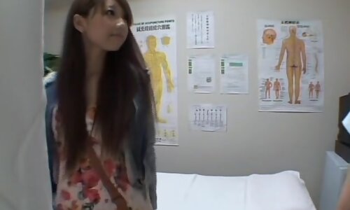 Hardcore fuck with Jap babe in massage video