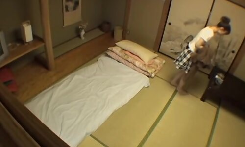 Irresistible Japanese bimbo fucked in massage video