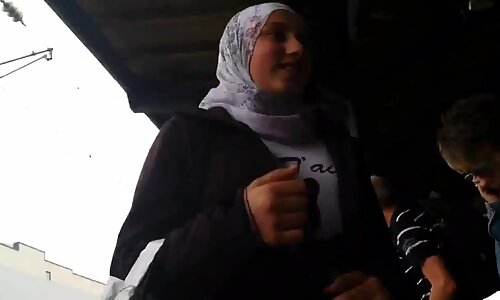 Wolter's Hijab Bitch 001