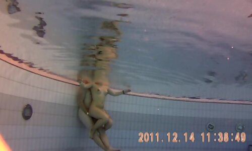 Wild fuck is recorded under water of the sauna pool 7