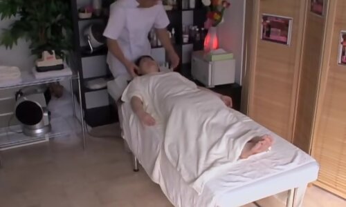 Japanese slut fucked hard by Manuki on the massage table