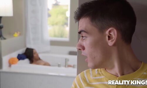 Aryana Adin & Jordi (480)