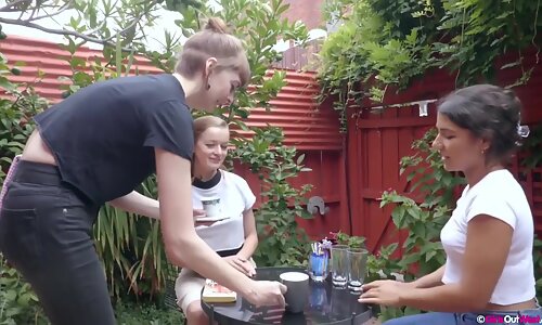 Jessie & Rubi Real Lesbians