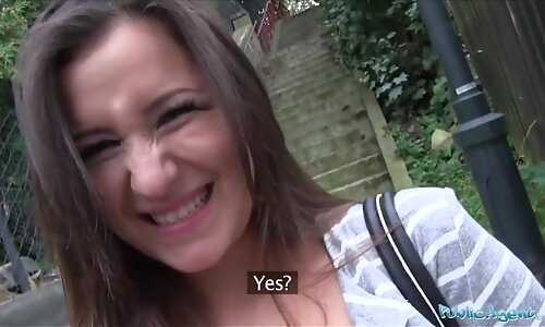 Cindy Loarn And Her Bubble Booty Screwed